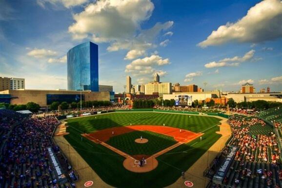 Free Parking! Downtown King Suite Lucas Oil- Conv Center Skywalk#1 Indianapolis Luaran gambar
